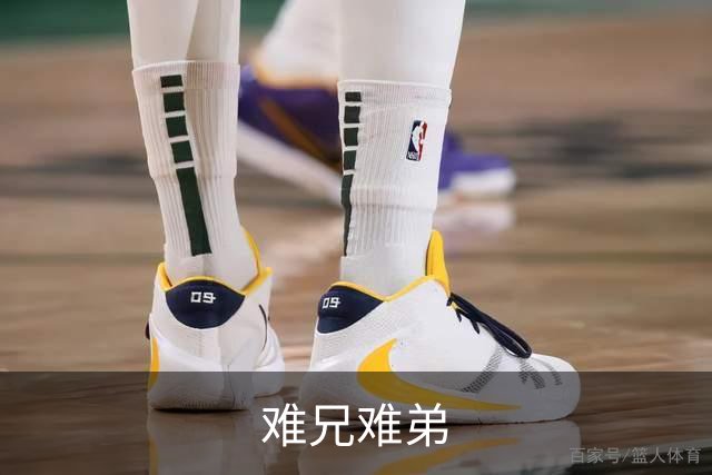 难兄难弟?曼联战热刺难有作为 数据示2-2战平